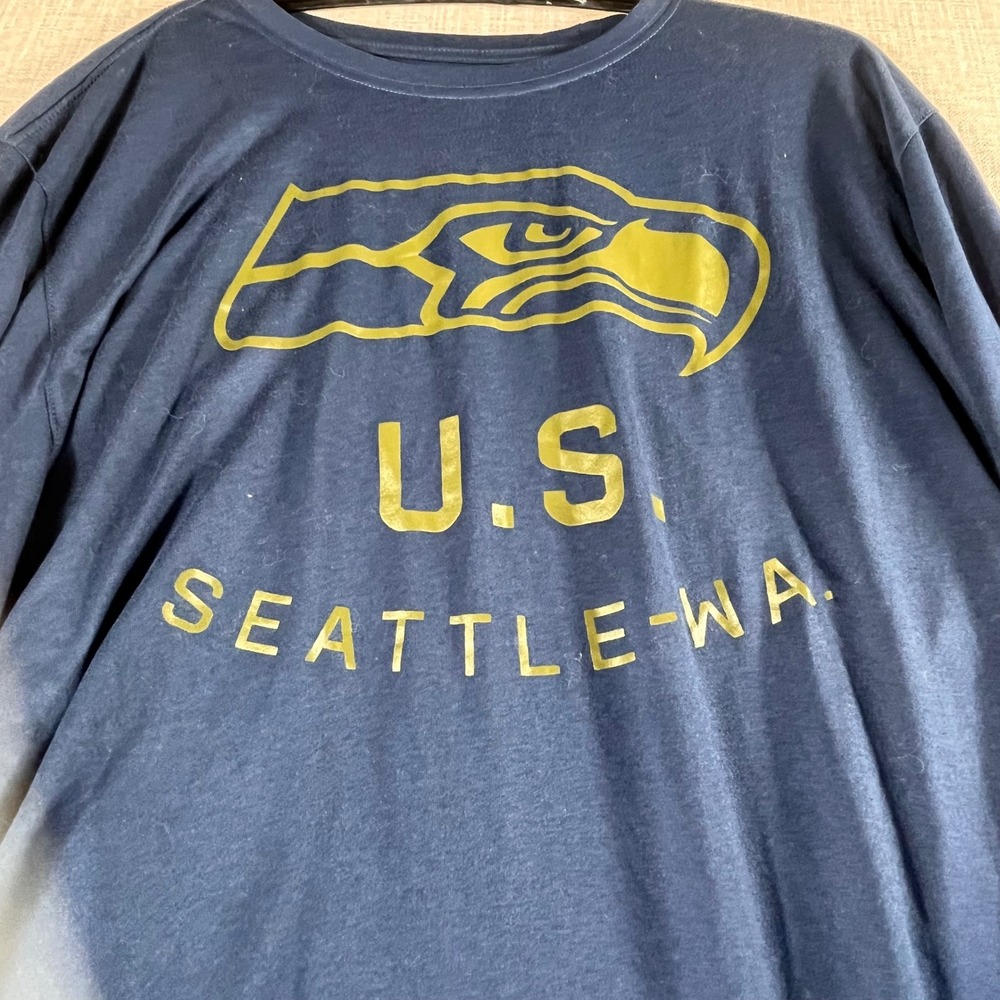 Nike Seattle Seahawks Salute to Service Dri-FIT Long Sleeve Shirt Navy Mens XL